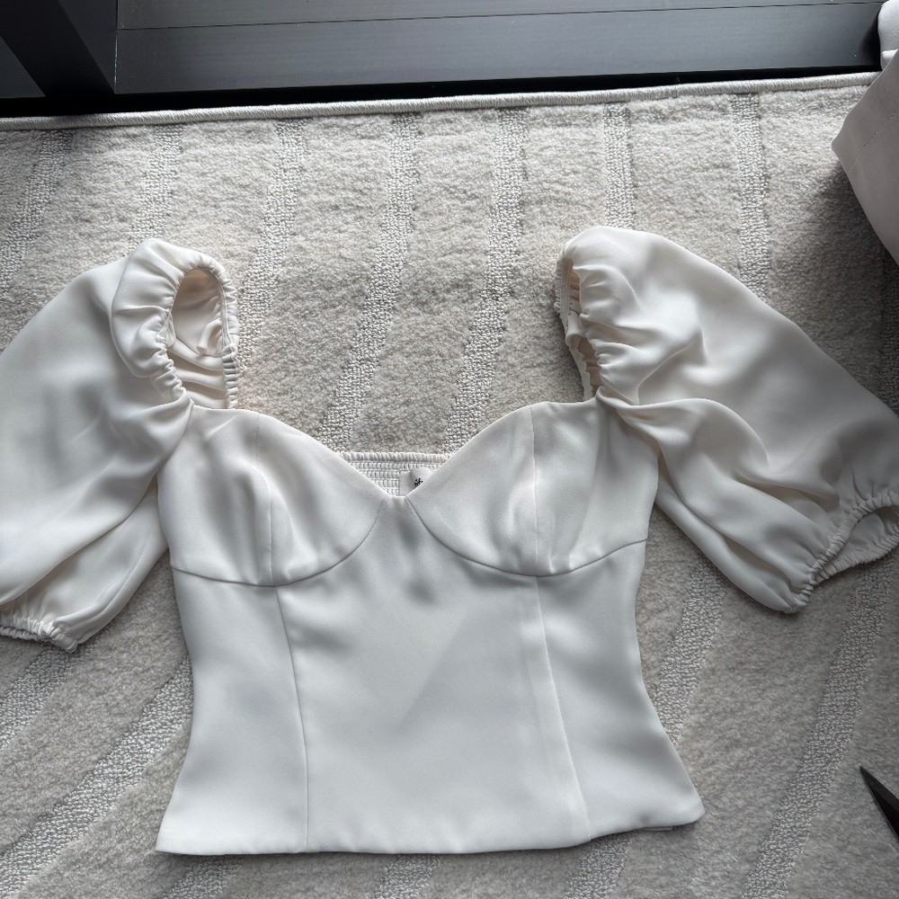 NWT Aritzia Top